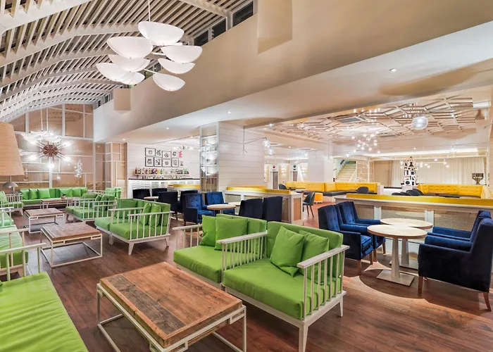 H10 Palmeras Playa de las Americas (Tenerife)