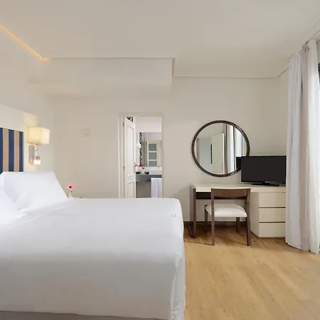 Otel H10 Palmeras 4*
