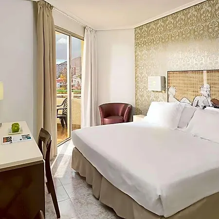Hotel H10 Palmeras 4*