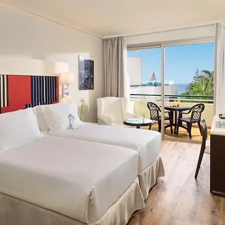 H10 Palmeras Отель 4*