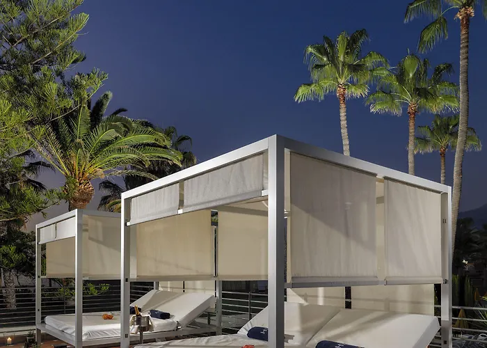 호텔 H10 팔메라스